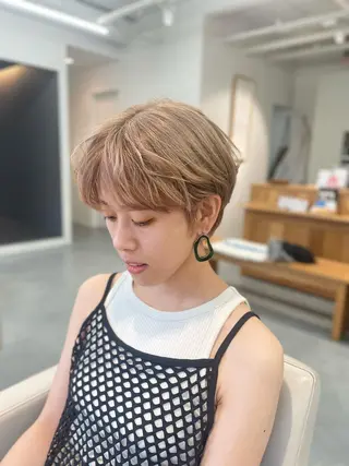 ショート カラー クニモトハルナ ボブ/柔らかカラーのヘアスタイル