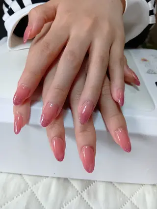 ネイル Hina ネイルサロンのネイルデザイン