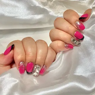 ネイル Mea Luna .のネイルデザイン
