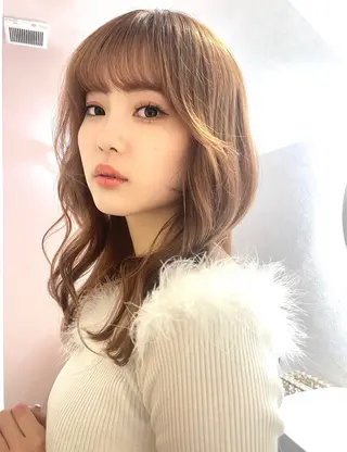 ロング fuwari 美白ショコラカラーのヘアスタイル