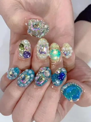 ネイル ･:*+.✳︎˚✧₊ MAKI NAILのネイルデザイン