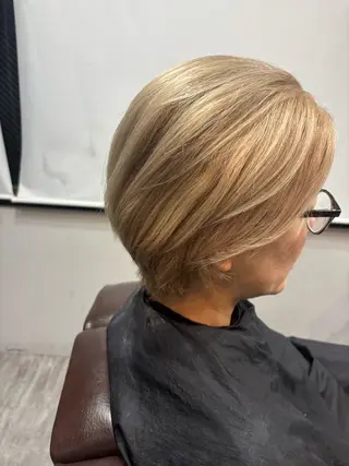 ショート カラー RYUICHI リュウイチのヘアスタイル