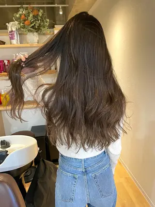 ロング 透明感/エクステ Veluaのヘアスタイル