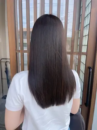 ロング カラー 青木 紗耶のヘアスタイル