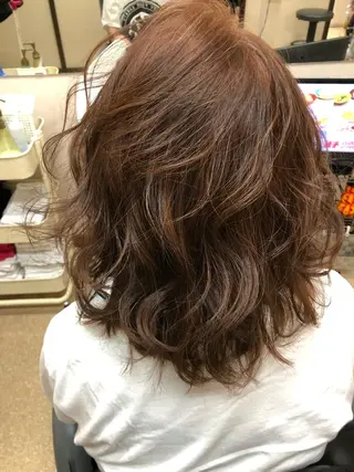 カラー 石塚 浩のヘアスタイル