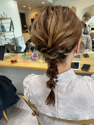 ミディアム ヘアアレンジ 似合う髪型見つけます AYAKAのヘアスタイル
