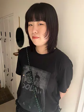 ミディアム カラー nishi fuyumiのヘアスタイル