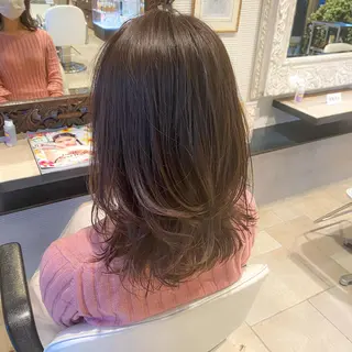 ミディアム カラー ヘアアレンジ 美髪矯正 韓国レイヤーのヘアスタイル