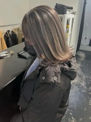 ミディアム カラー パーマ ヘアアレンジ メンズ キッズ ネイル マツエク・マツパ アイブロウ ブリーチ　ハイトーン 特化🌈フジタハルキのヘアスタイル