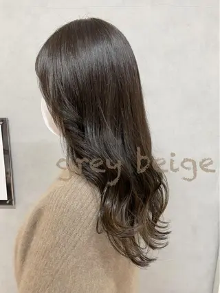 ロング カラー 中村 幸子のヘアスタイル