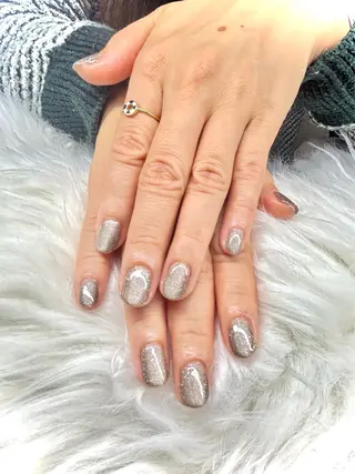 ショート GGhouse narumiのネイルデザイン