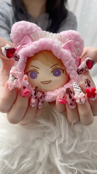 ネイル FF フィフィネイルサロンのネイルデザイン