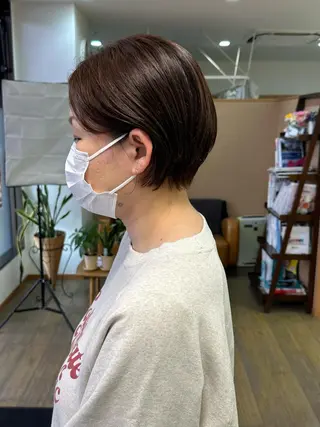 ショート ブリーチカラー🫧 森　凪沙のヘアスタイル