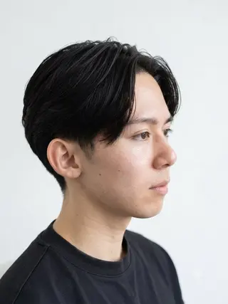 ショート 鈴木 まさしのヘアスタイル