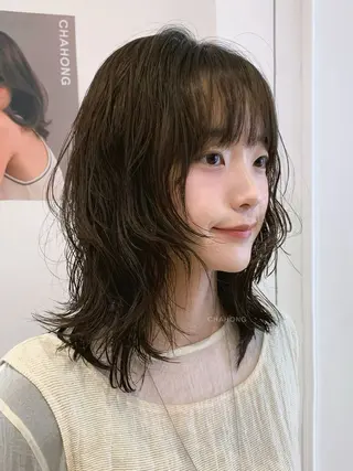 ミディアム 韓国レイヤー／透明感 カラー🍀そらのヘアスタイル