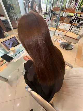 ロング 高橋 佳那のヘアスタイル