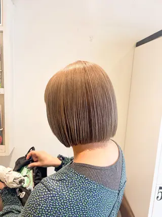 ショート カラー 新宿/ 新井彩斗のヘアスタイル