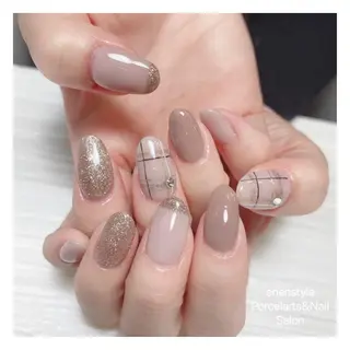 ミディアム ネイル 🐾enen style 🐾のネイルデザイン