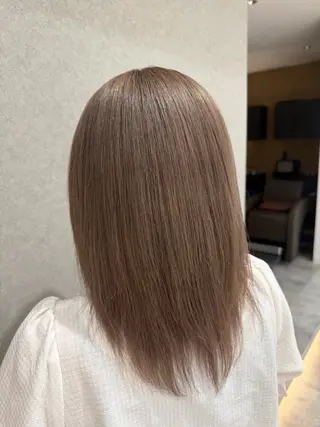 セミロング 安部 流唯のヘアスタイル