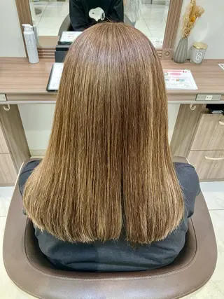 ロング カラー ☂️Ash 新杉田☂️山本のヘアスタイル