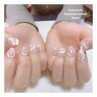 ミディアム ネイル 🐾enen style 🐾のネイルデザイン
