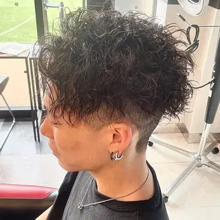ショート パーマ メンズ メンズヘア特化 崎田 成人のヘアスタイル