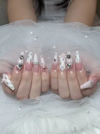 ネイル Julli NailStudioのネイルデザイン