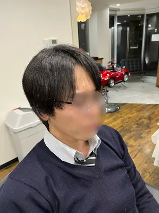 ミディアム パーマ 石川 勇海のヘアスタイル