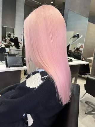 ミディアム _WHITE+ 南海難波店のヘアスタイル