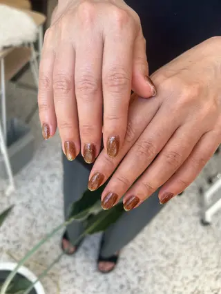 ネイル 小松 千冬のネイルデザイン