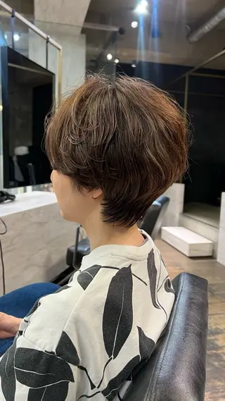 ショート パーマ 坂本 かやのヘアスタイル