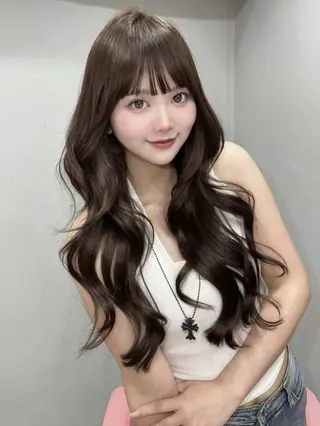 ロング カラー 𝑴𝑶𝑲𝑨渋谷 トレンド韓国ヘア🩷のヘアスタイル