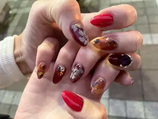 ネイル 佐藤 悠子のネイルデザイン