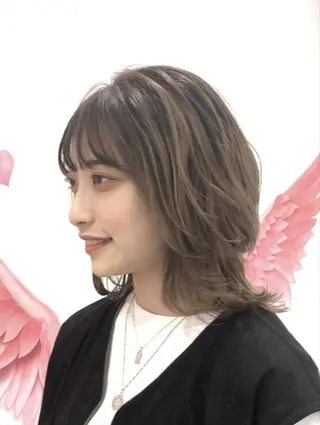 ミディアム 美容歴20年 岩田芳郎のヘアスタイル