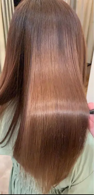 ロング カラー i'll 未空のヘアスタイル