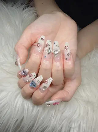 ネイル Lee Nailsのネイルデザイン