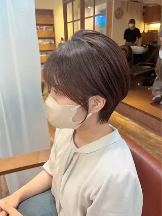 ショート カラー 襟足でお悩みの方✂︎ くびれ職人ハシモトのヘアスタイル