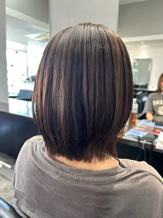 ミディアム カラー Le Lien OURAのヘアスタイル