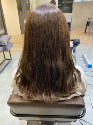 セミロング カラー ヘアアレンジ 🌷FUKA🌷 まろやかハイトーンのヘアスタイル