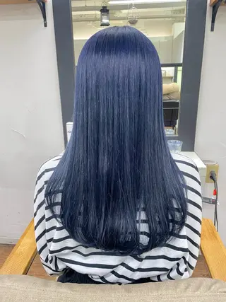 ロング カラー 青木 優歩のヘアスタイル