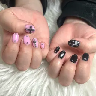 ネイル LAVISH momoneのネイルデザイン