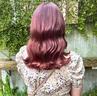 セミロング カラー 🦋透明感カラー🦋 なつやのヘアスタイル