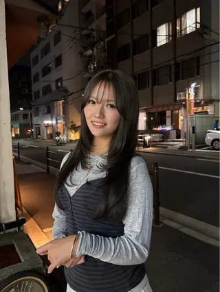 ロング Ren /北堀江のヘアスタイル