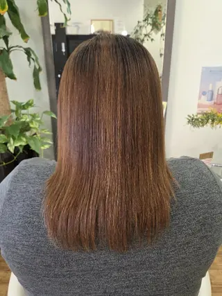 セミロング 山本 莉奈のヘアスタイル