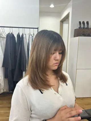 ミディアム ⭐️美髪矯正 透明感 nobuのヘアスタイル
