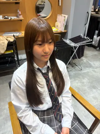 ロング 小堀 いぶきのヘアスタイル