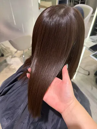 ミディアム メ イのヘアスタイル