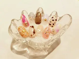 ネイル 和賀井 恵理のネイルデザイン