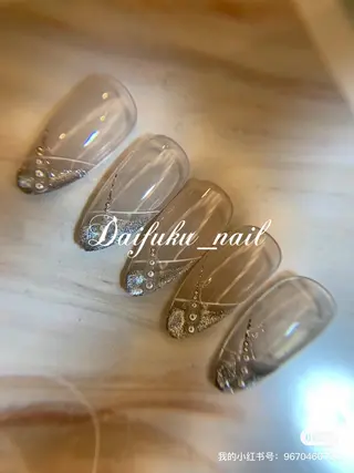 ミディアム Daifuku nailsのネイルデザイン