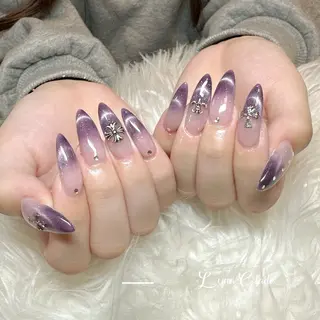 ネイル Luna Gladeのネイルデザイン